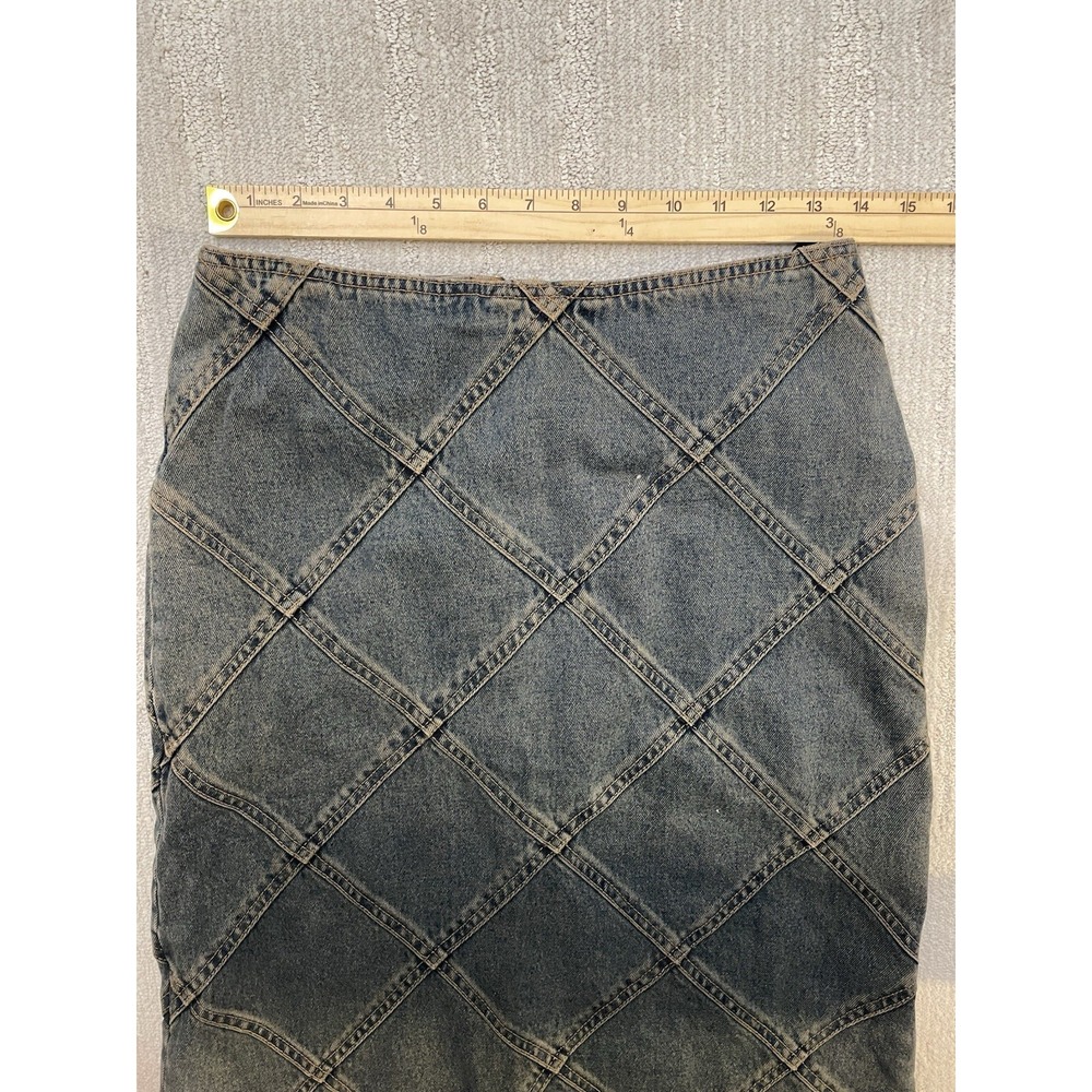 Newport News Jeanology Collection Denim Patch Skirt Jean Vintage Y2K Size 8 - Picture 3 of 7
